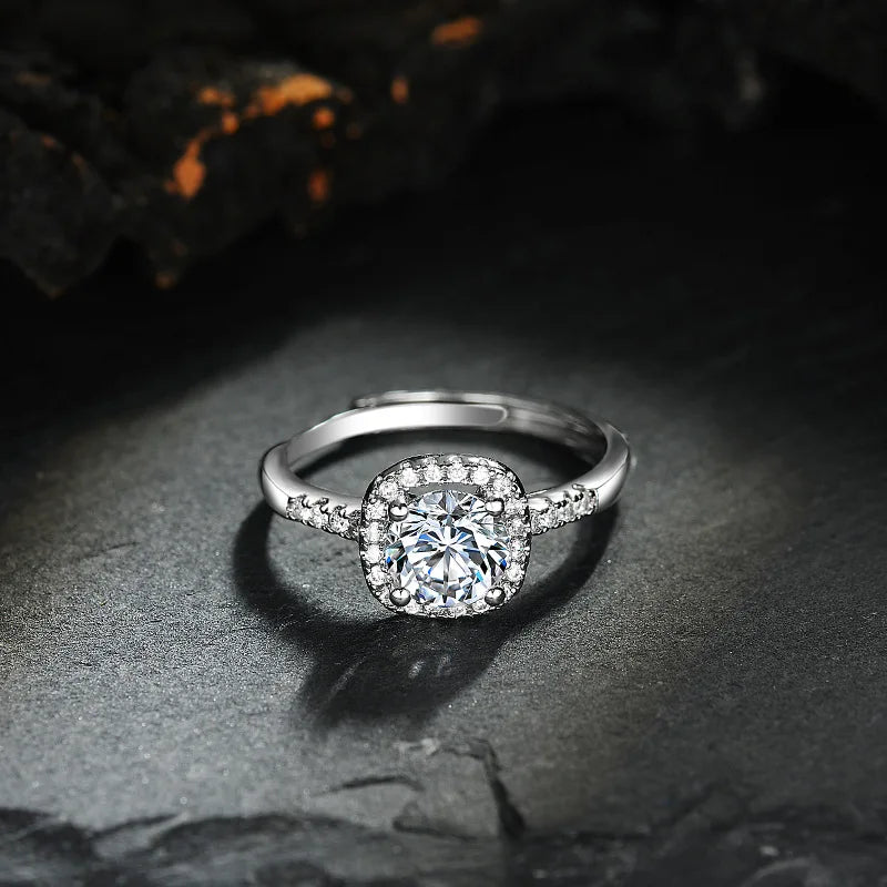 Bague de luxe en argent 925 et moissanite 2ct