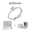 Bague carrée délicate en argent et moissanite Modian